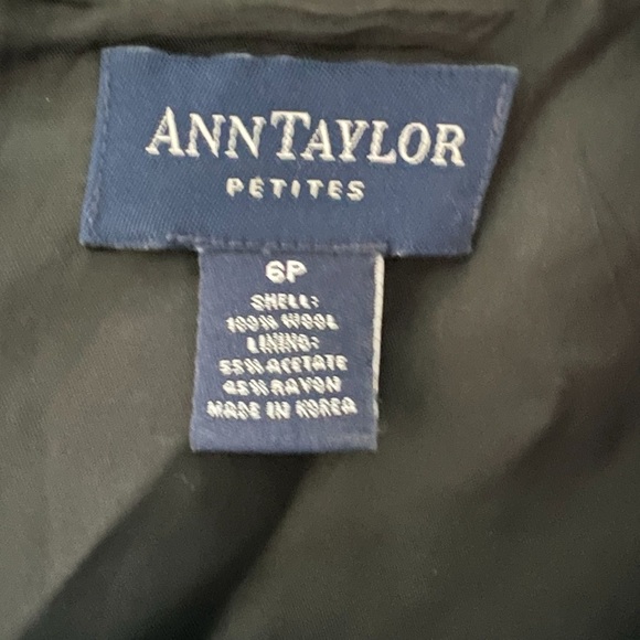 Ann Taylor Petites 6P Black Wool Dress - Needs Small Repair (See Photo) - Picture 7 of 7